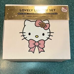 The Creme Shop X Hello Kitty Lovely Luxury Set Limited Edition Bath Bomb Scrub